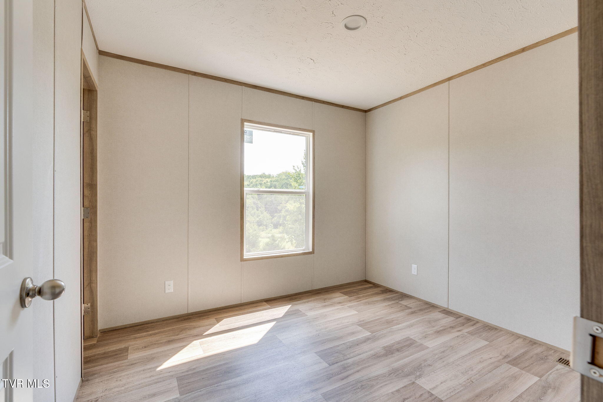 2145 Oakwood Road Midway, TN 37809 - Photo 17 of 27 019