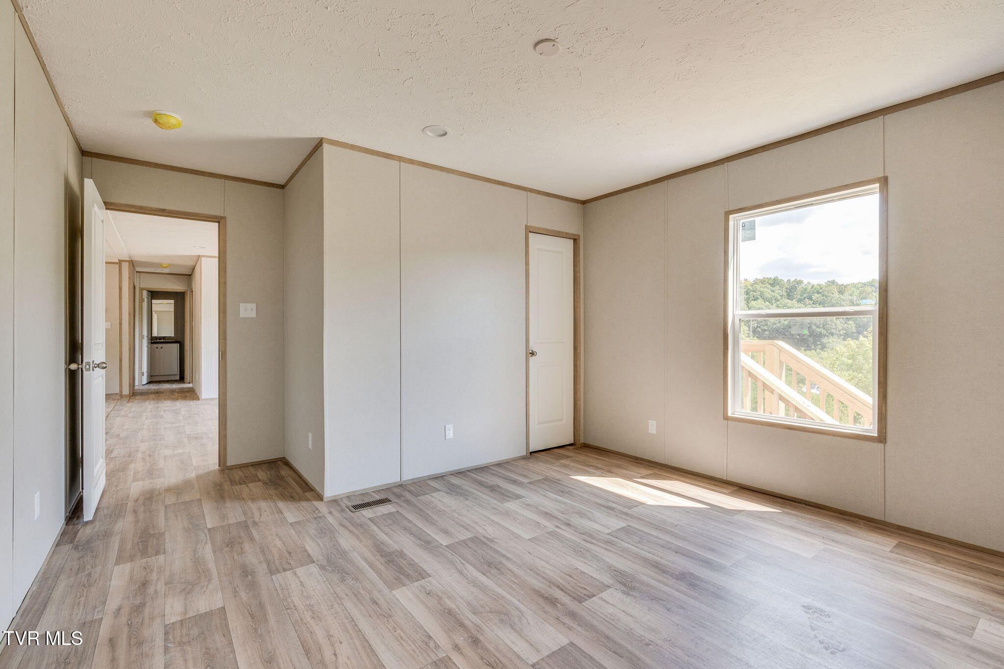 2145 Oakwood Road Midway, TN 37809 - Photo 23 of 27 013