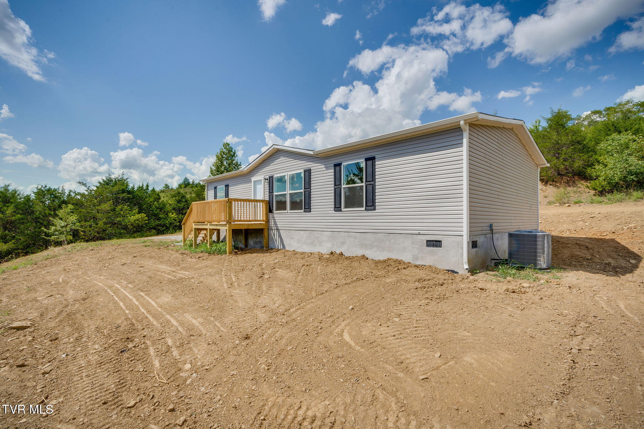 2145 Oakwood Road Midway, TN 37809 - Photo 25 of 27 003
