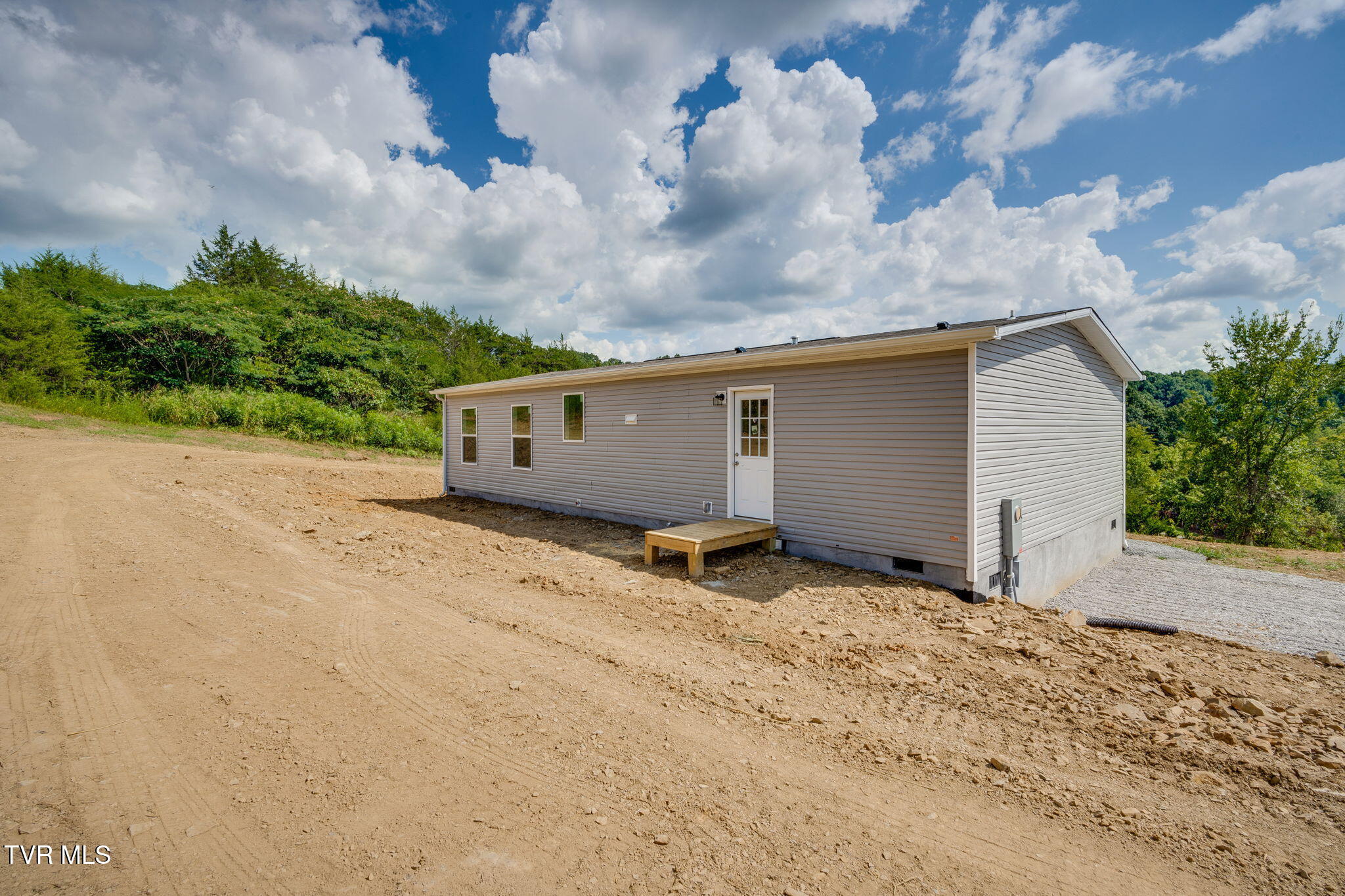 2145 Oakwood Road Midway, TN 37809 - Photo 6 of 27 023