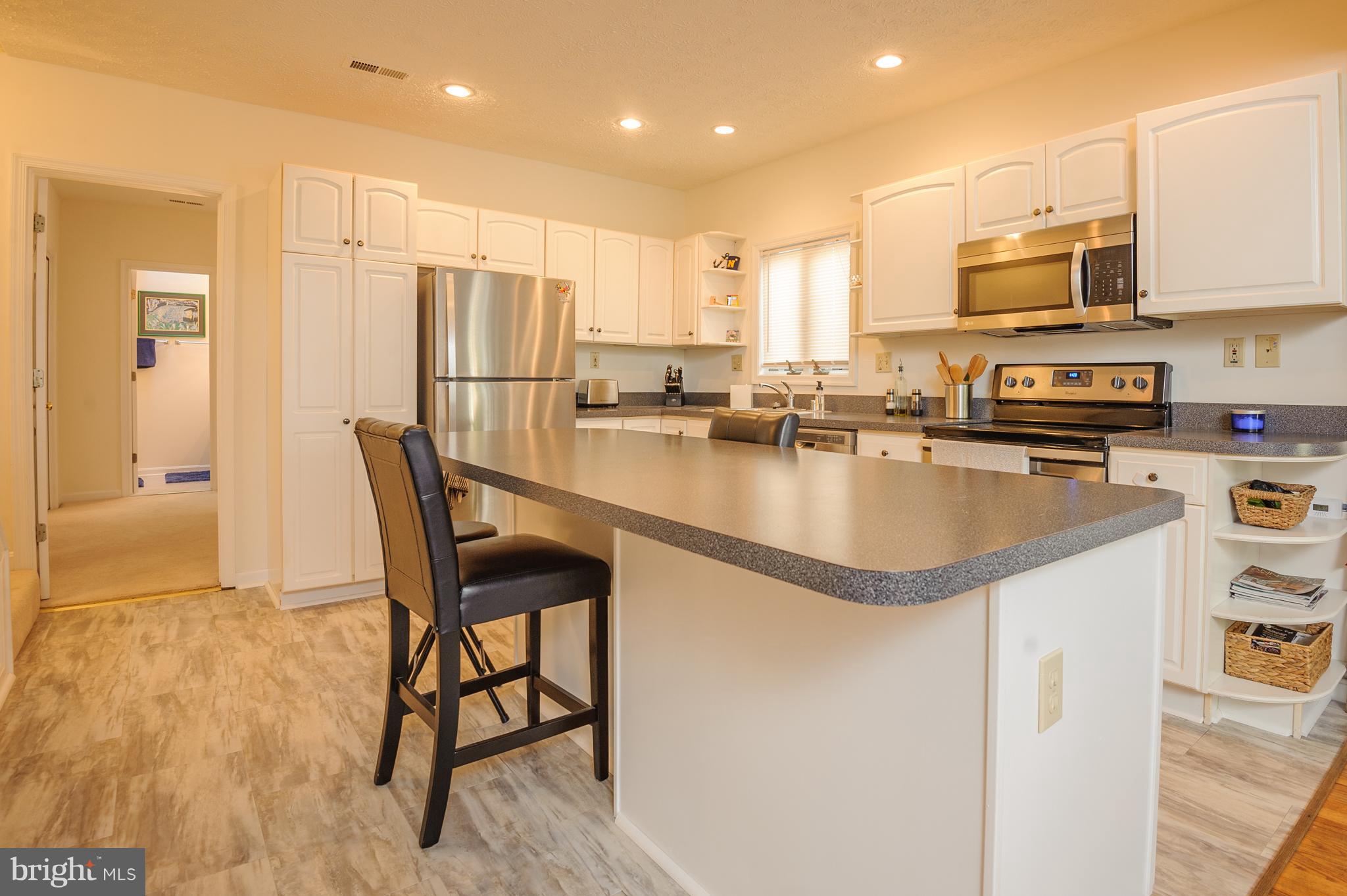 516 Second Street Annapolis, MD 21403 - Photo 3 of 20 Kitchen with island and recessed lighting.