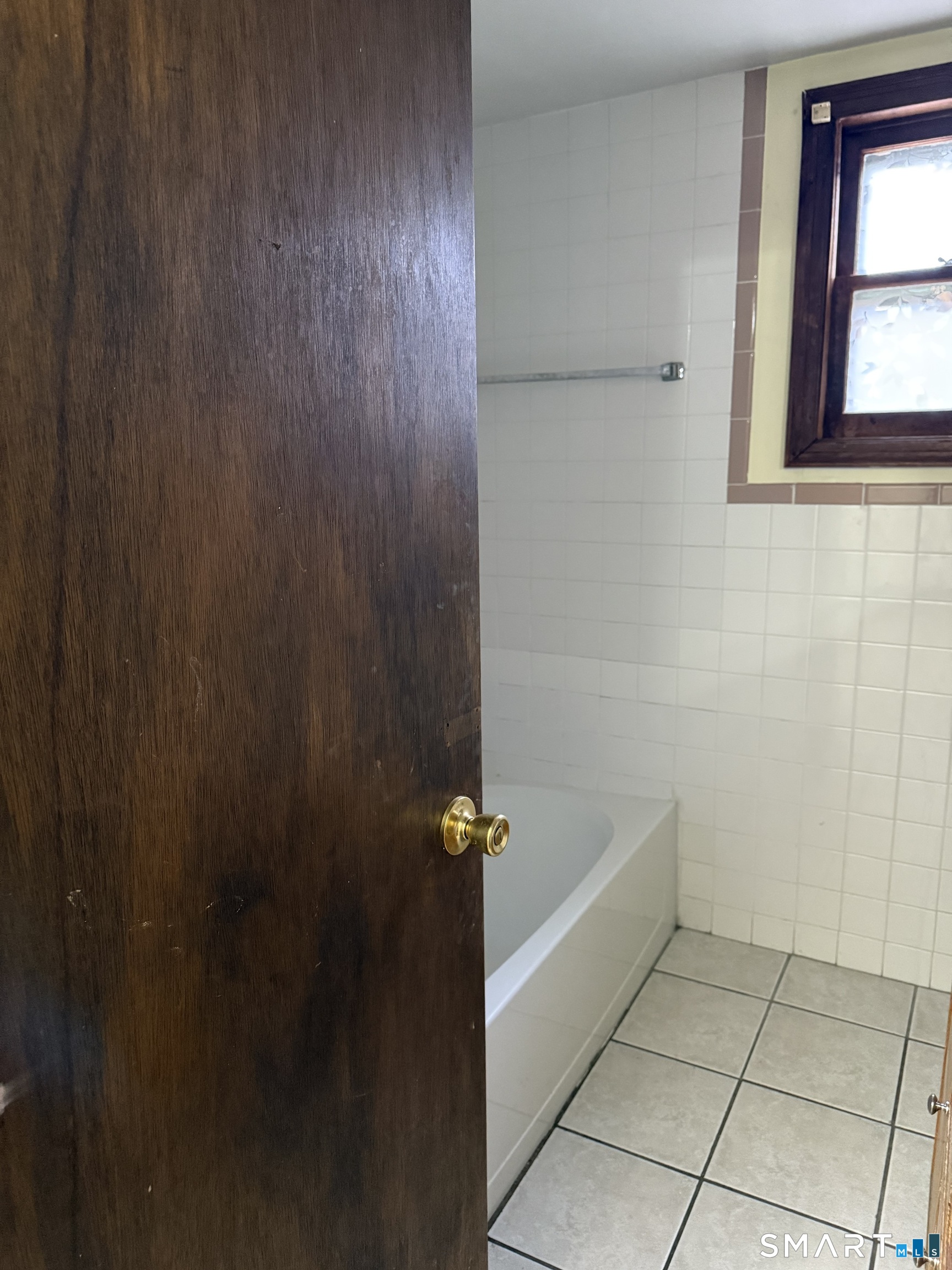 150 Scott Street Naugatuck, CT 06770 - Photo 8 of 12