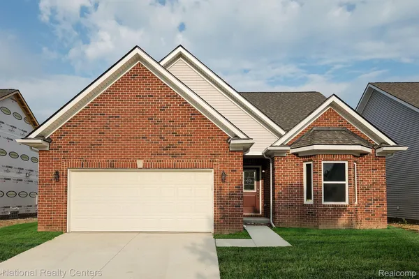 $359,900 | 360 Devonshire Drive, Lapeer, MI 48446