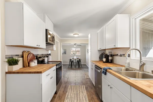 $629,000 | 2117 Venus Drive, Sacramento, CA 95864