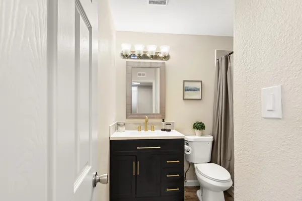 $629,000 | 2117 Venus Drive, Sacramento, CA 95864