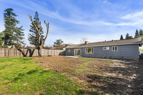 $629,000 | 2117 Venus Drive, Sacramento, CA 95864