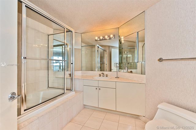 $640,000 | Williams Island, Aventura, FL 33160