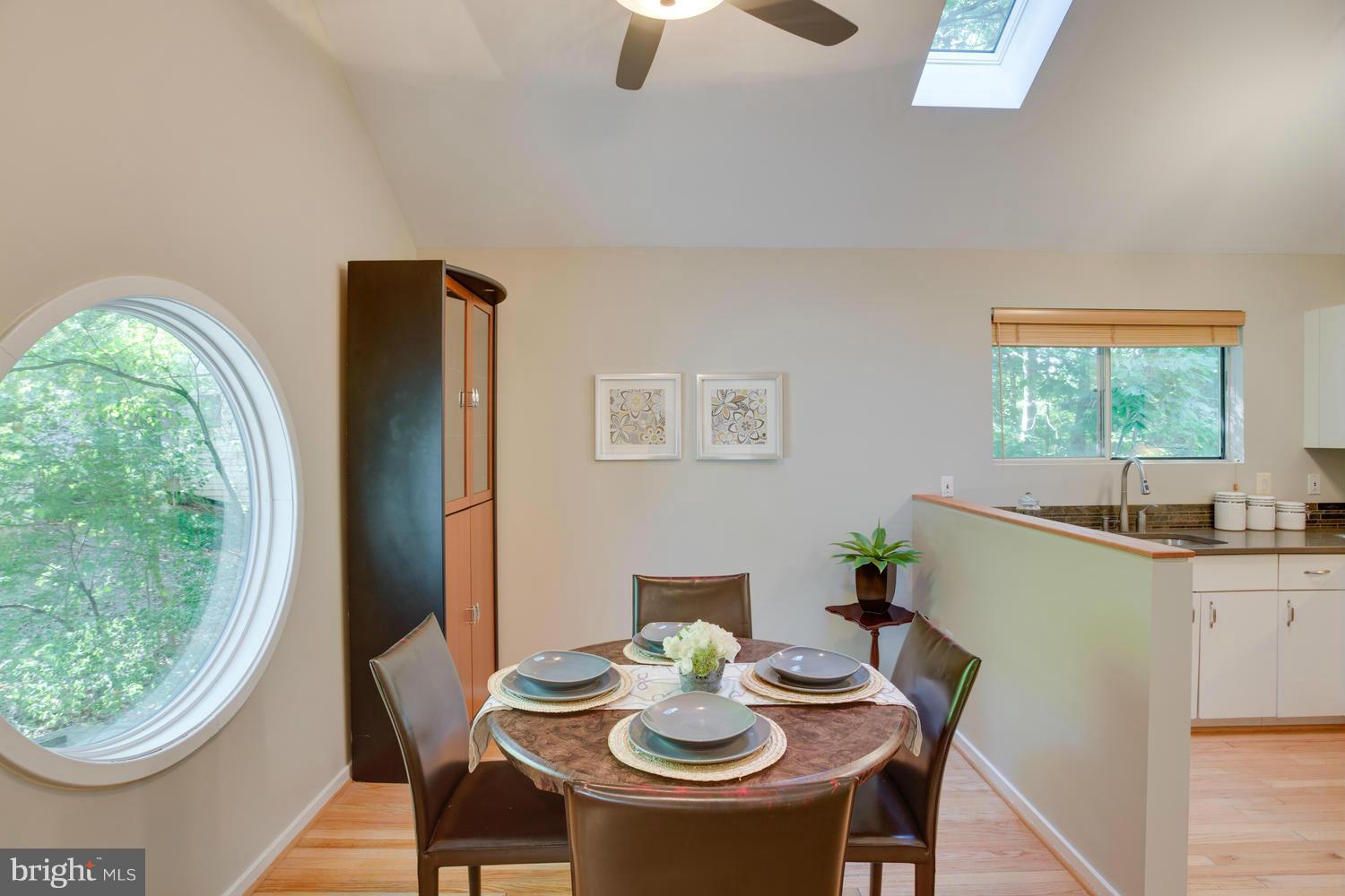 1679 Cedar Hollow Way Reston, VA 20194 - Photo 9 of 30 Dining Room