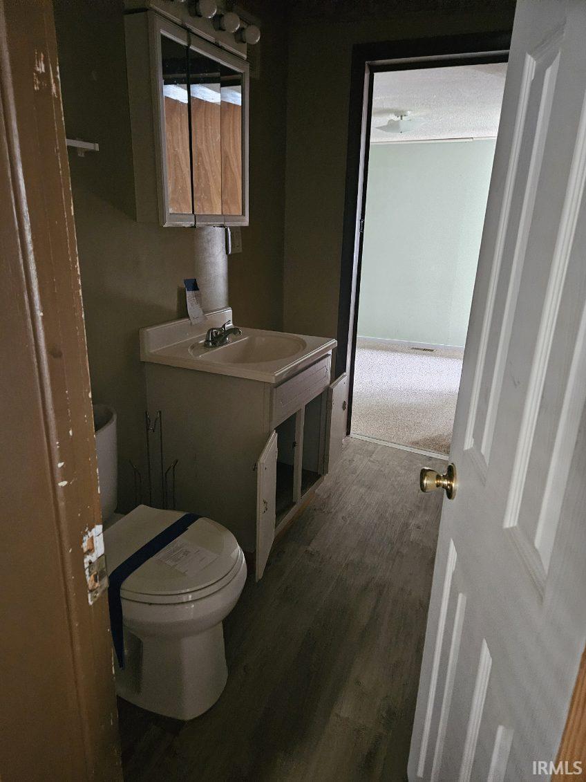 319 West Vine Street Mitchell, IN 47446 - Photo 6 of 7