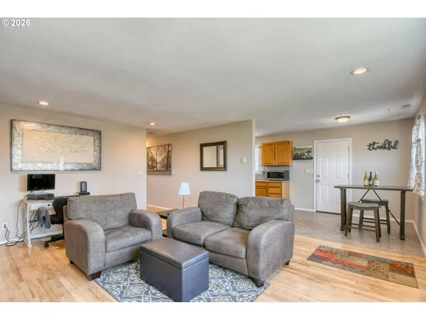 $279,900 | 808 Southeast 6th Street, Pendleton, OR 97801