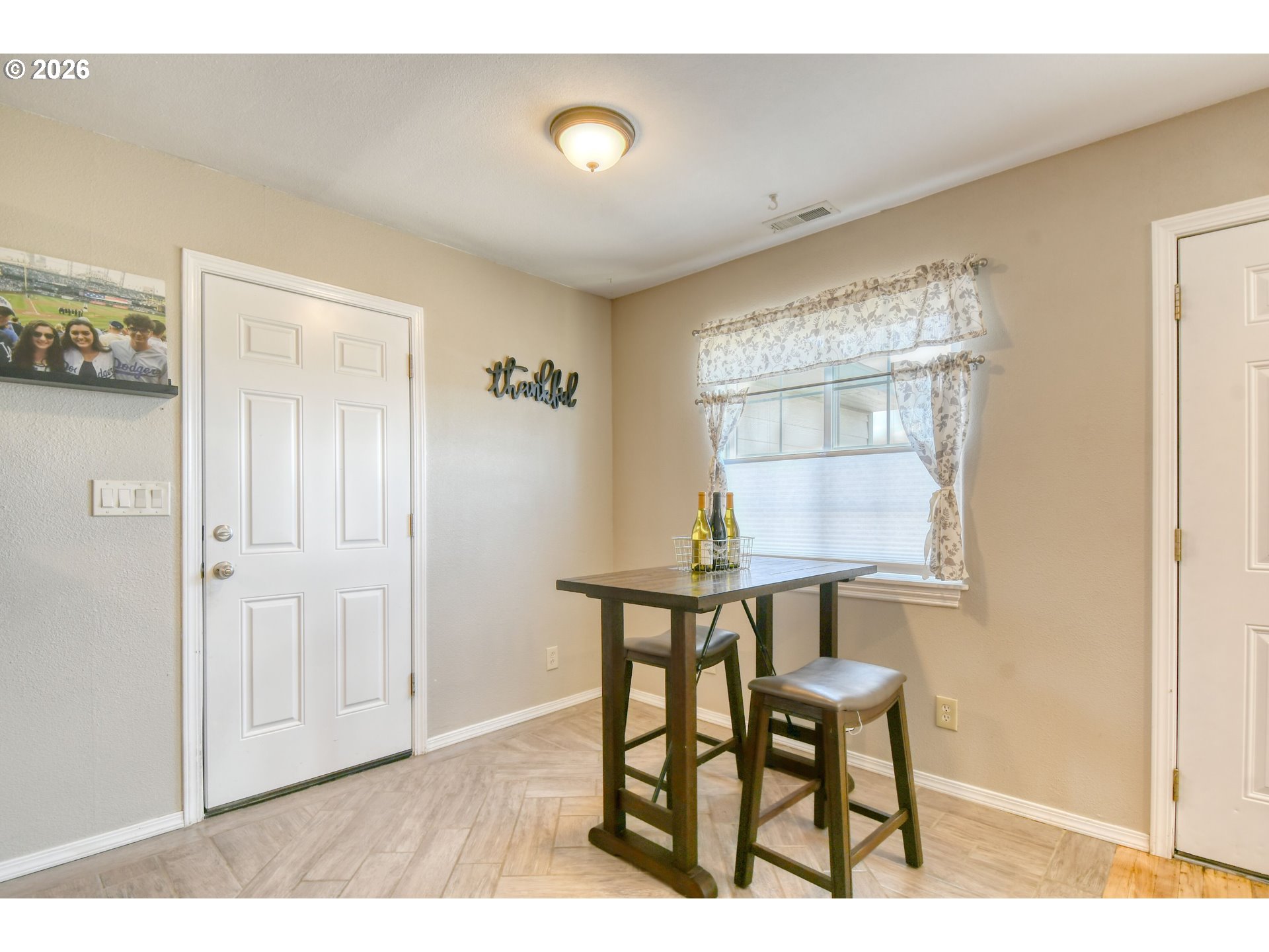 808 Southeast 6th Street Pendleton, OR 97801 - Photo 8 of 35