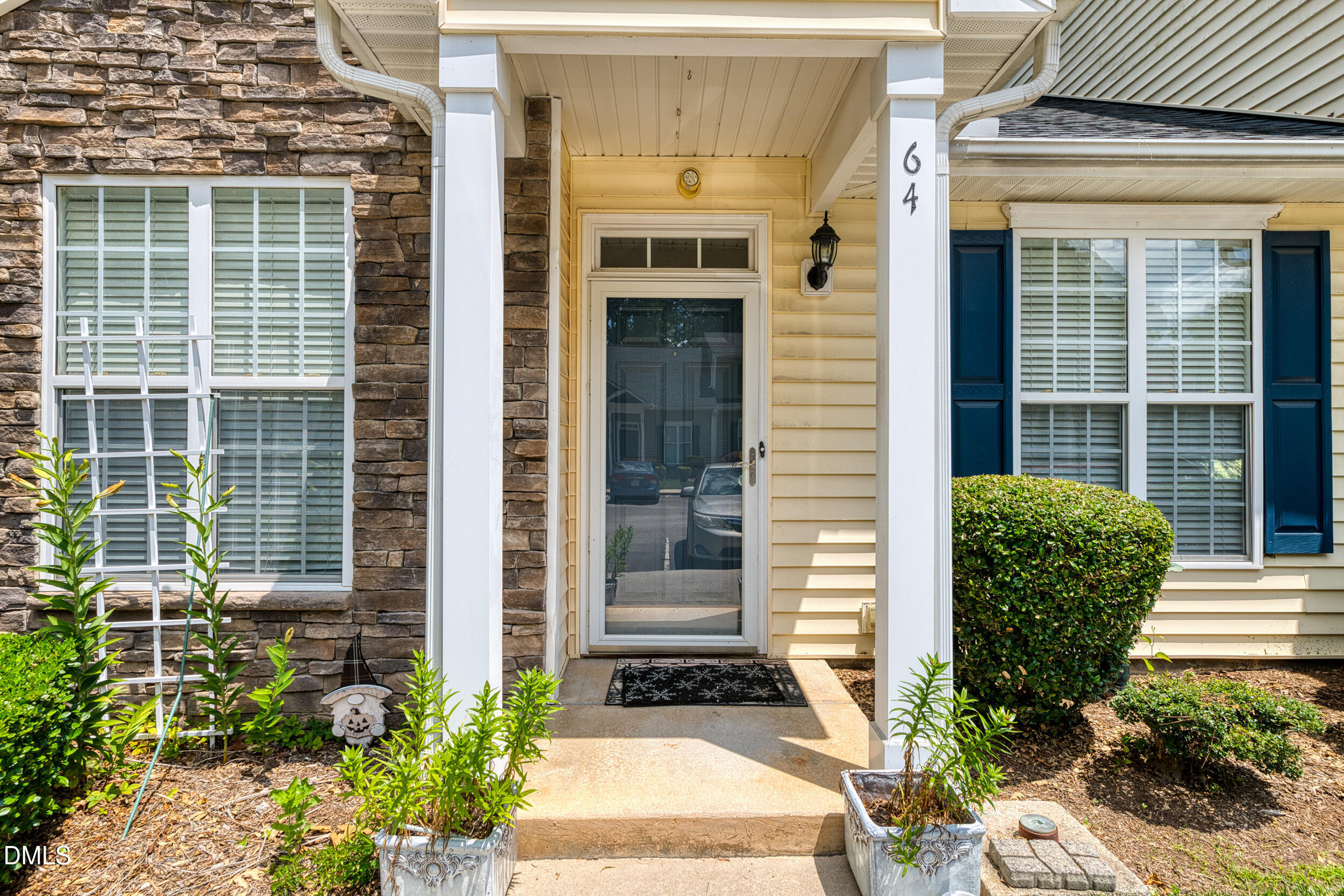 844 Horton Road Durham, NC 27704 - Photo 1 of 24 3 -844 horton rd 64, exterior