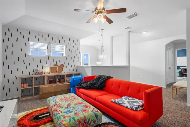 $369,000 | 132 Nathaniel Drive, Taylor, TX 76574