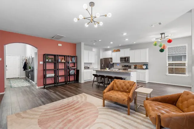 $369,000 | 132 Nathaniel Drive, Taylor, TX 76574