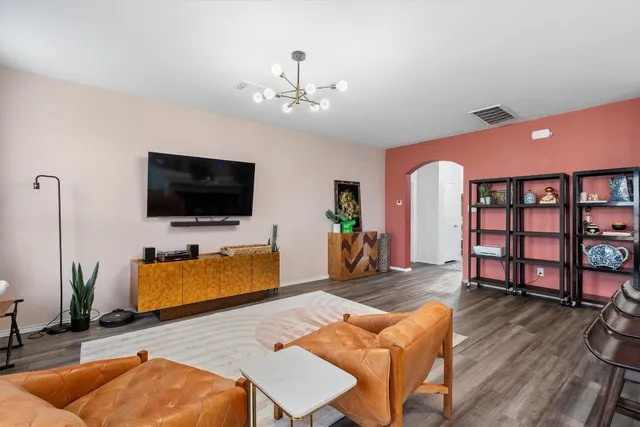 $369,000 | 132 Nathaniel Drive, Taylor, TX 76574