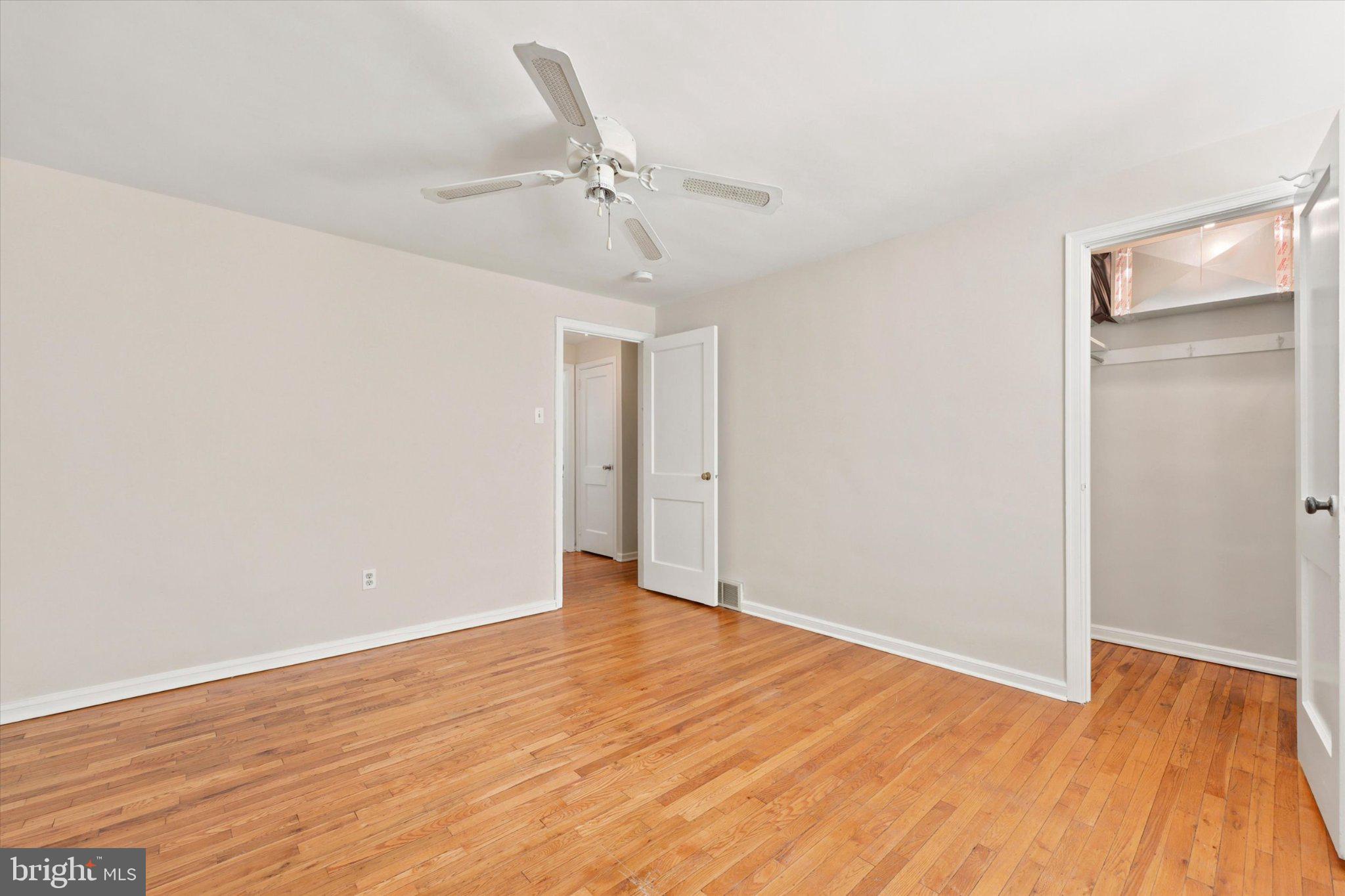 107 Plant Avenue Wayne, PA 19087 - Photo 7 of 15 Spacious room with warm wood floors.
