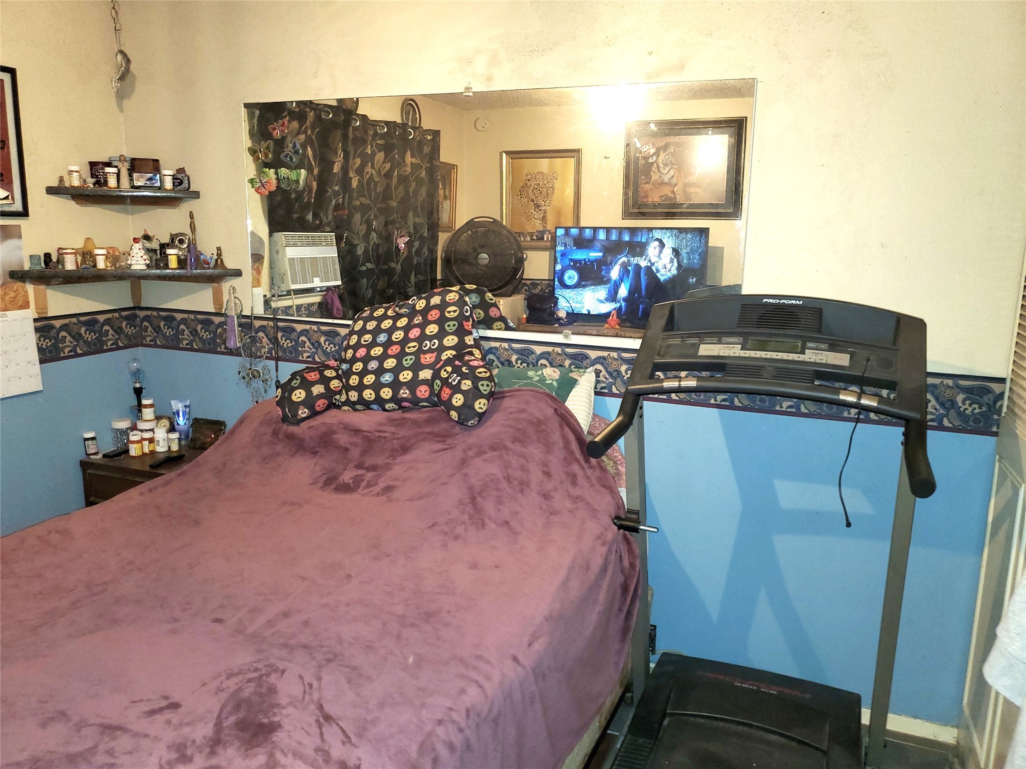 6622 Spring Haven Street San Antonio, TX 78249 - Photo 16 of 25 a bedroom with a bed and dresser