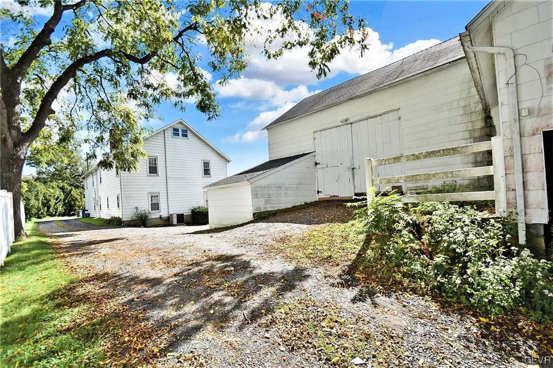 3145 Altonah Road Bethlehem, PA 18017 - Photo 12 of 48 Gallery Image 12