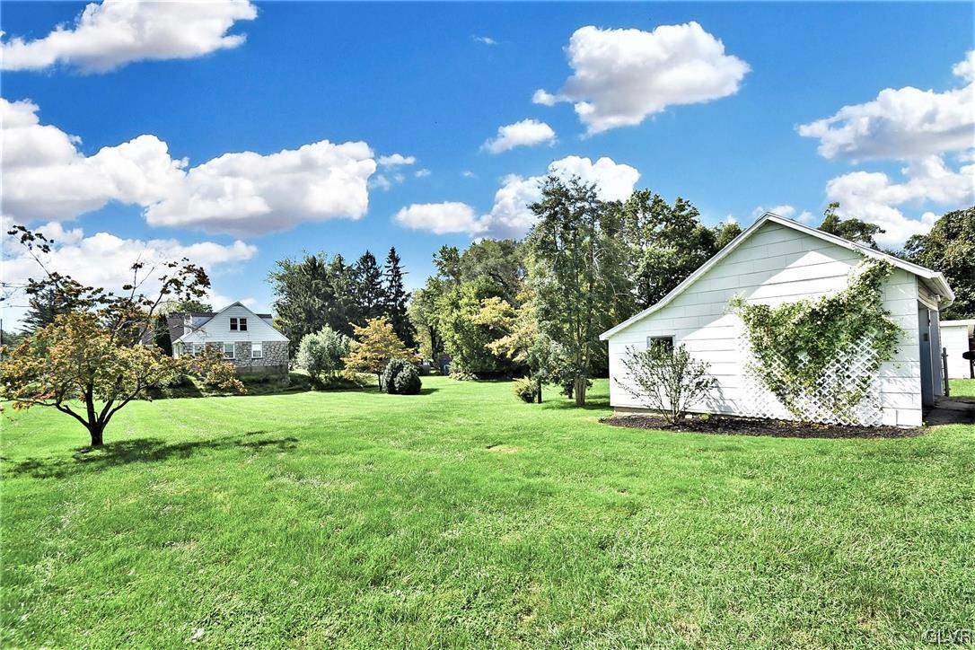 3145 Altonah Road Bethlehem, PA 18017 - Photo 8 of 48 Gallery Image 8