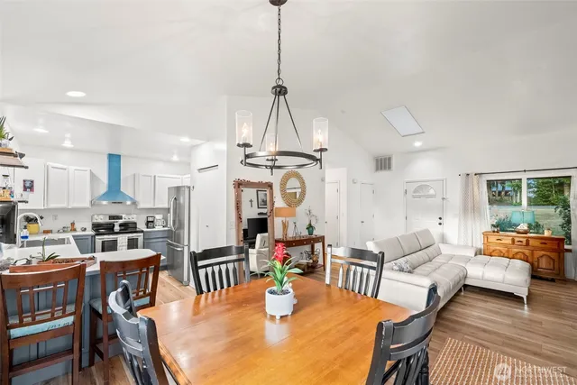 $499,950 | 90 East Treasure Island Drive, Allyn, WA 98524