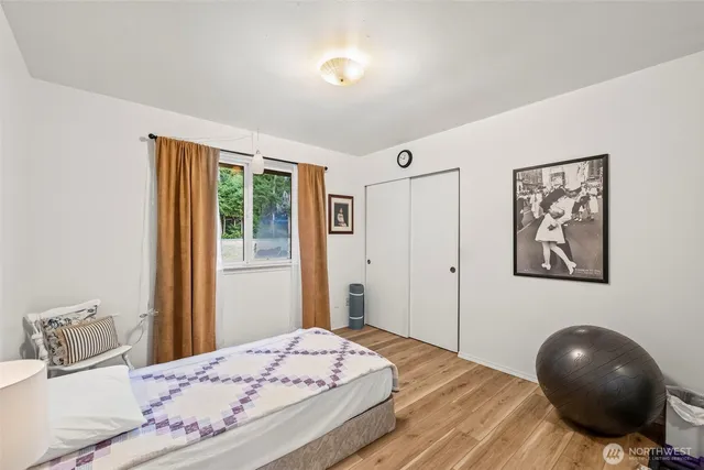 $499,950 | 90 East Treasure Island Drive, Allyn, WA 98524