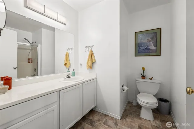 $499,950 | 90 East Treasure Island Drive, Allyn, WA 98524