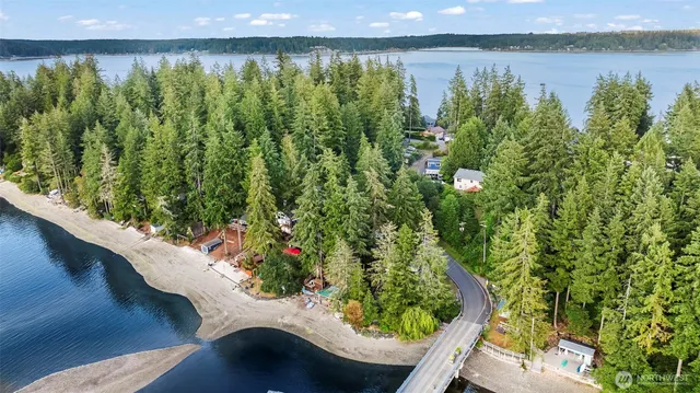 $499,950 | 90 East Treasure Island Drive, Allyn, WA 98524