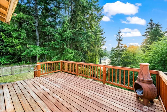 $499,950 | 90 East Treasure Island Drive, Allyn, WA 98524