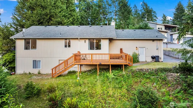 $499,950 | 90 East Treasure Island Drive, Allyn, WA 98524