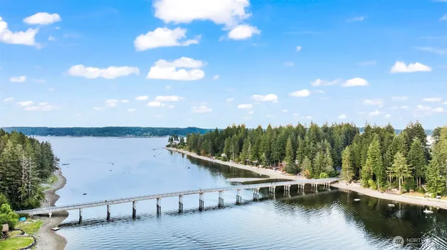 $499,950 | 90 East Treasure Island Drive, Allyn, WA 98524