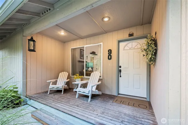$499,950 | 90 East Treasure Island Drive, Allyn, WA 98524