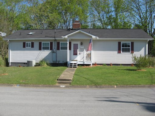 127 Tyson Road Oak Ridge, TN 37830 - Photo 1 of 22 Primary Photo