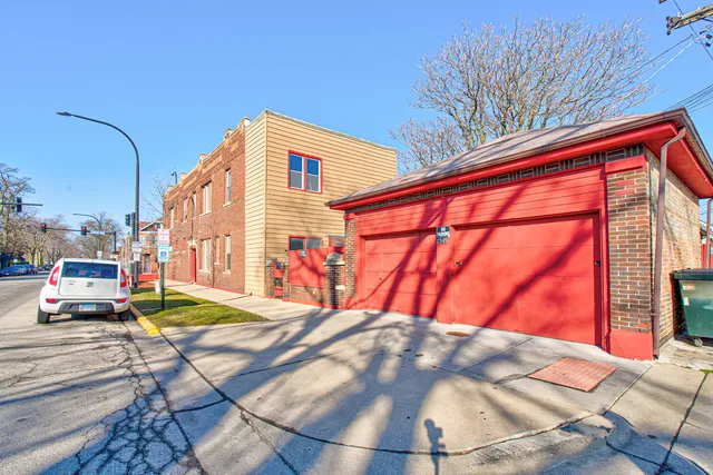 $565,417 | 2345 South Central Avenue, Cicero, IL 60804