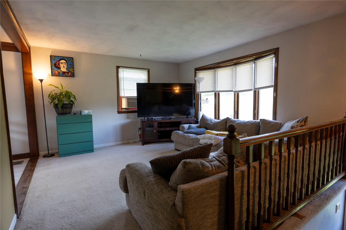 1124 Foster Valley Road Owego, NY 13827 - Photo 5 of 37