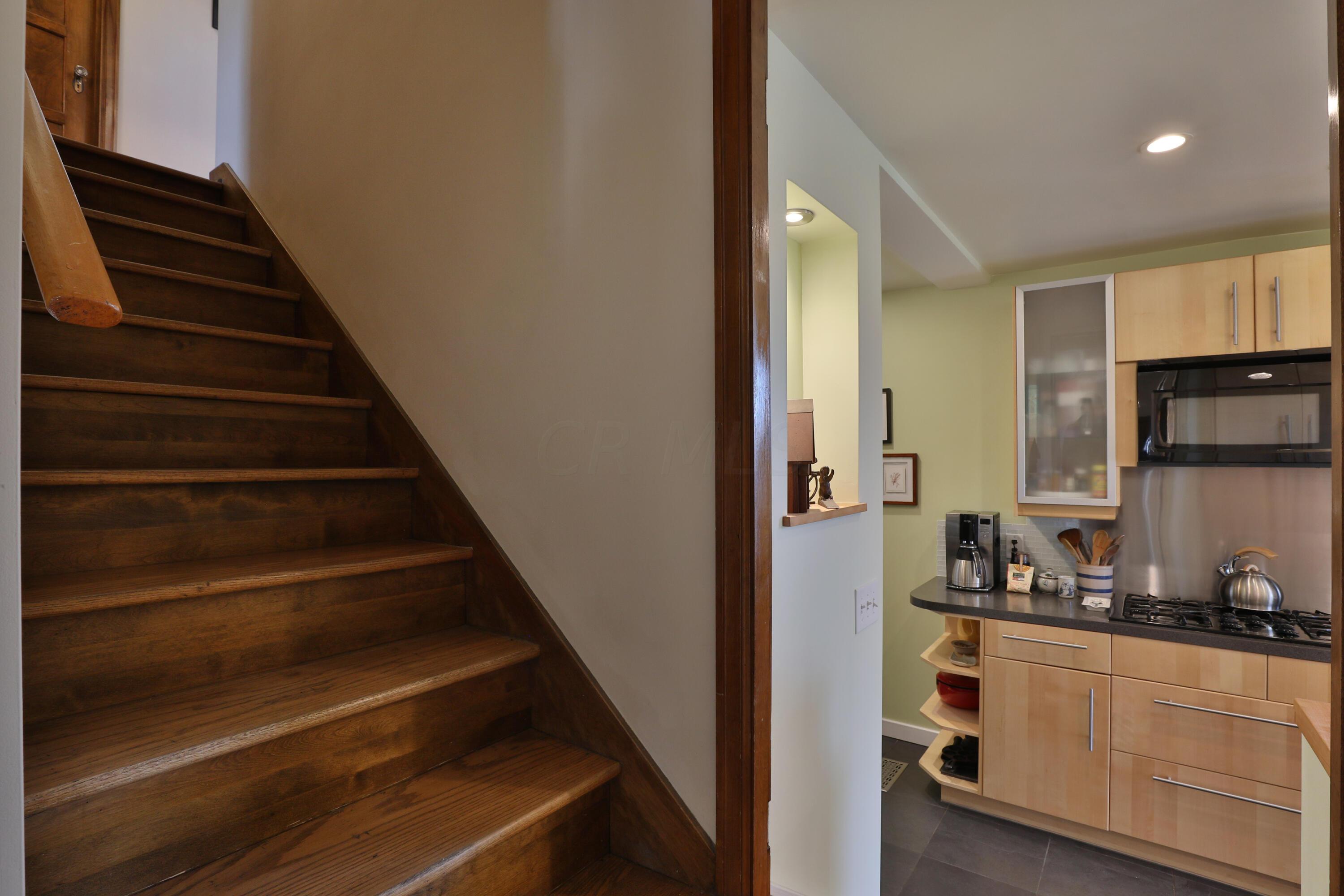 700 Wiltshire Road Columbus, OH 43204 - Photo 21 of 48 700-Wiltshire-21