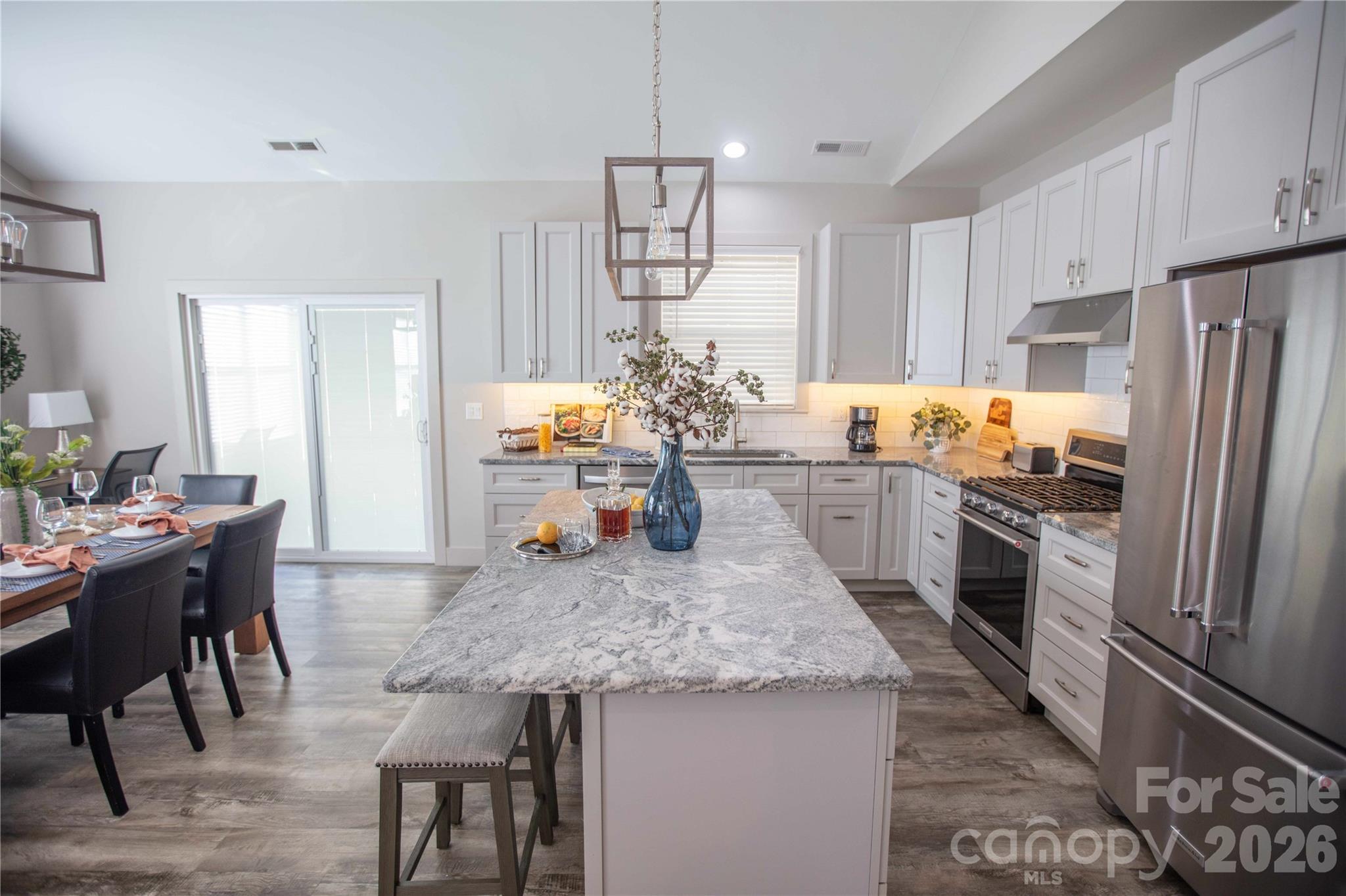 37 Edgewood Road Asheville, NC 28803 - Photo 6 of 36