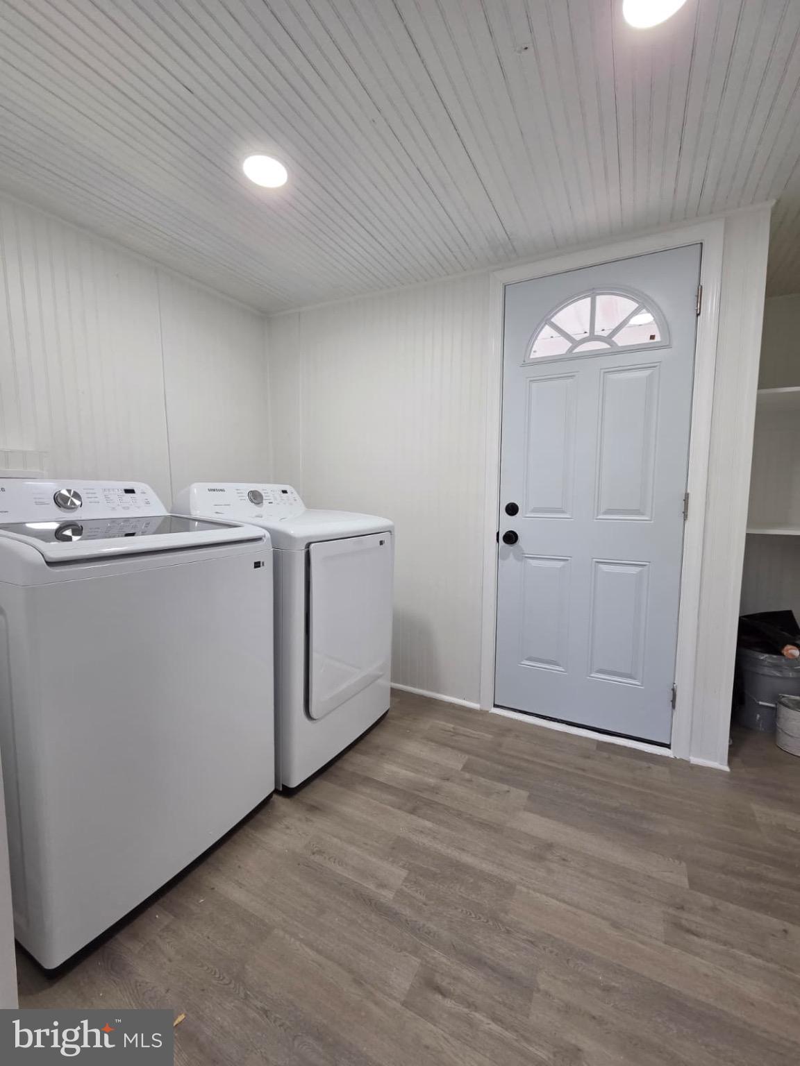 580 York Avenue Winchester, VA 22601 - Photo 11 of 12 an empty room with wooden floor
