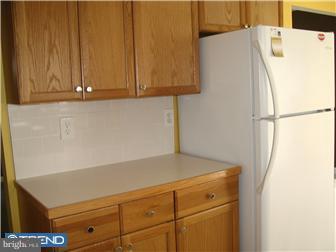 90 Farmhouse Road Sicklerville, NJ 08081 - Photo 3 of 12 Kitchen
