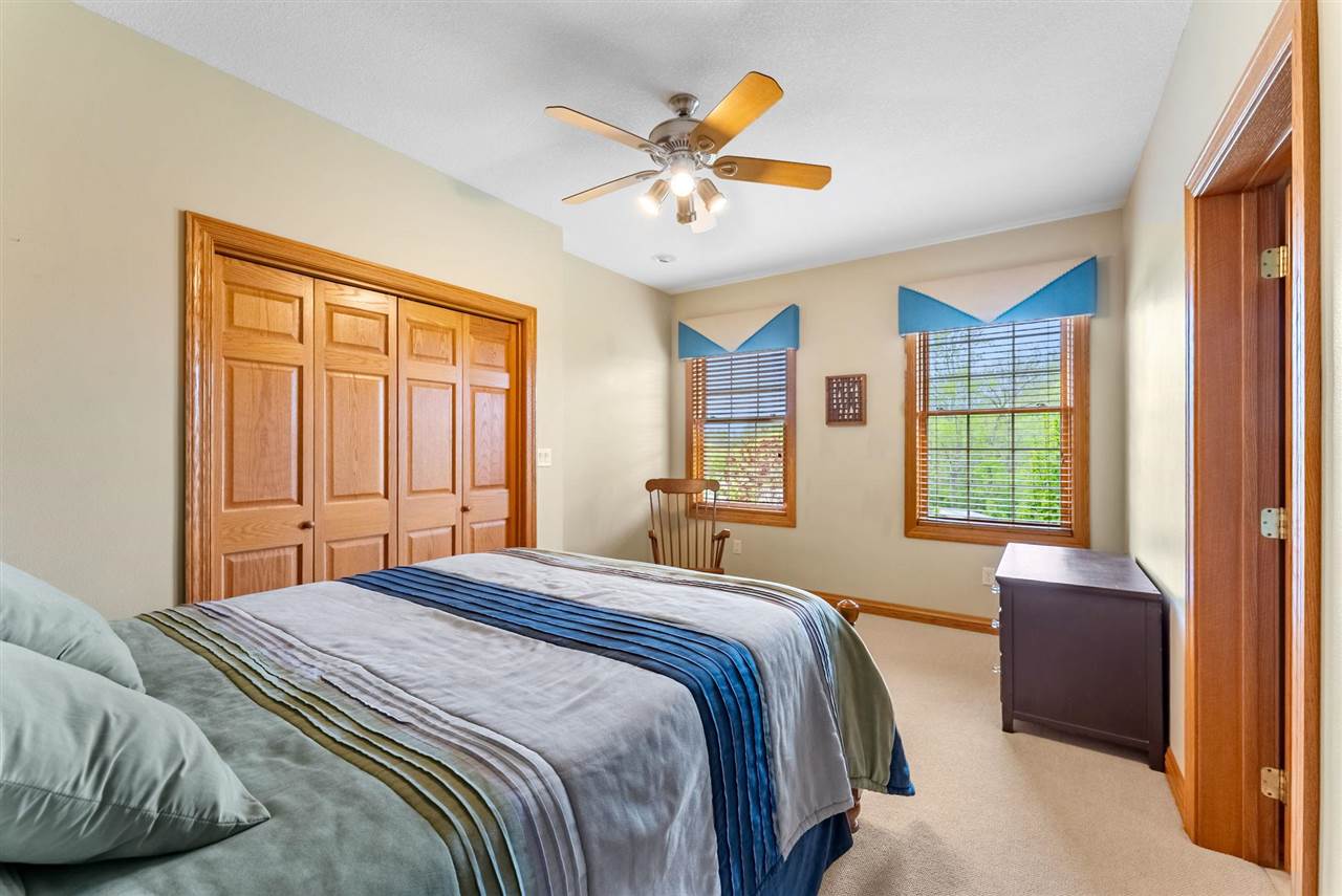 1402 Ridgeview Court Washington, IA 52353 - Photo 26 of 54 Gallery Image 26
