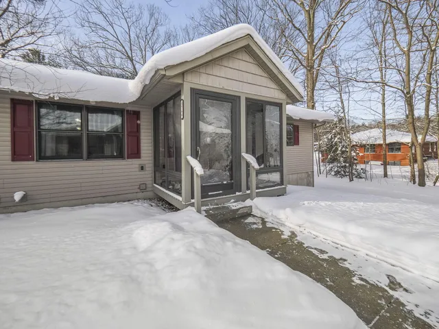 $340,000 | 5766 Brookwood Place, Ludington, MI 49431