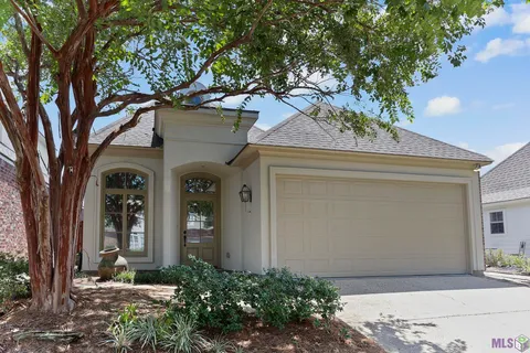 $359,000 | 10777 Woodland Oaks Drive, Baton Rouge, LA 70809