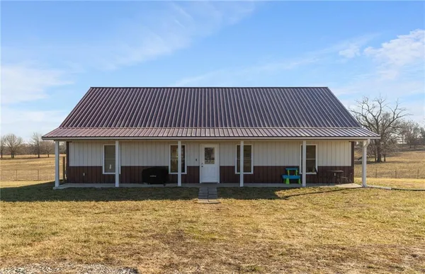 $314,500 | 2710 Northeast Hwy CC, Leeton, MO 64761