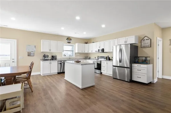 $314,500 | 2710 Northeast Hwy CC, Leeton, MO 64761