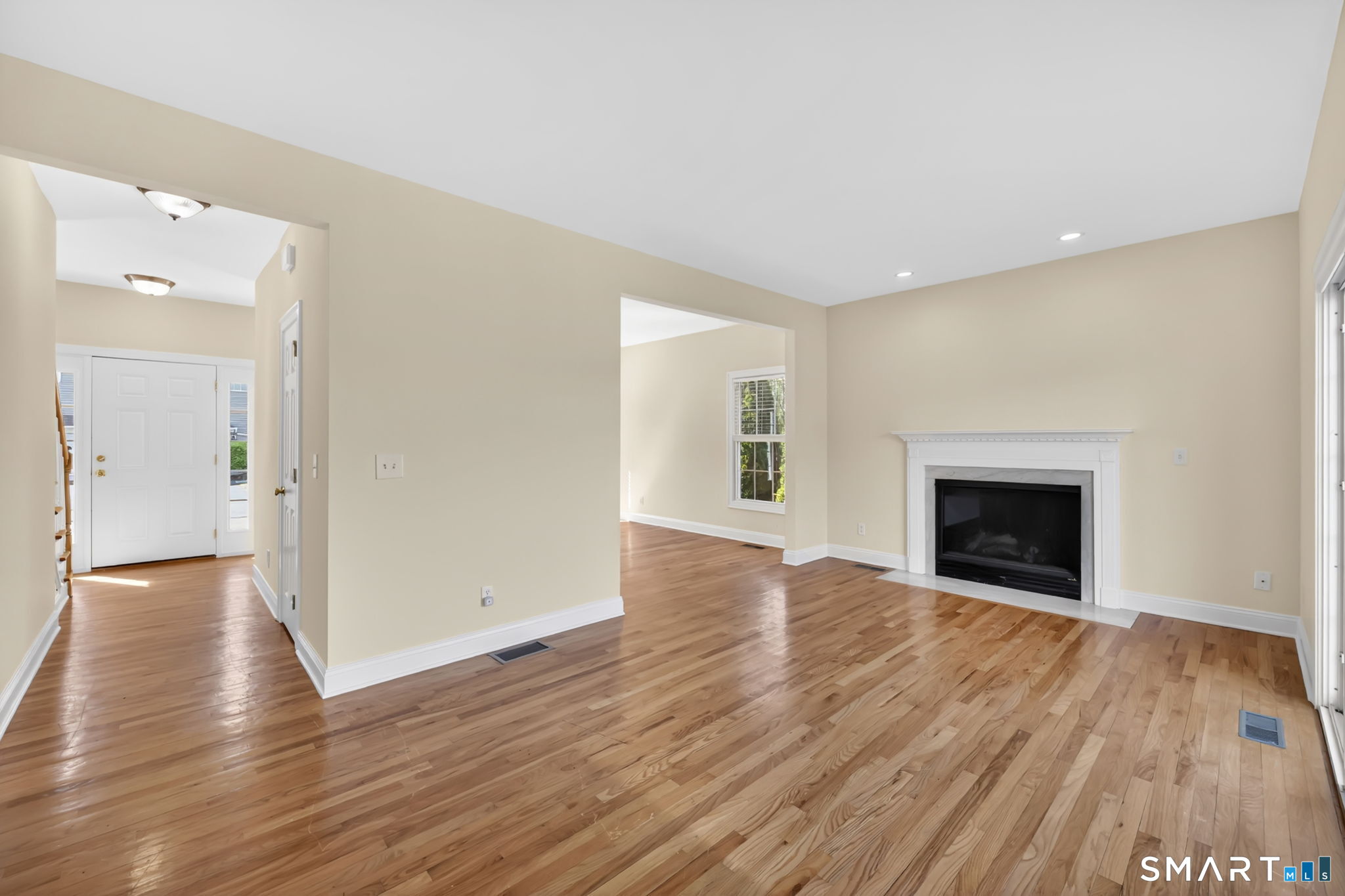 3 Stonecroft Way, Unit 3 Monroe, CT 06468 - Photo 11 of 38