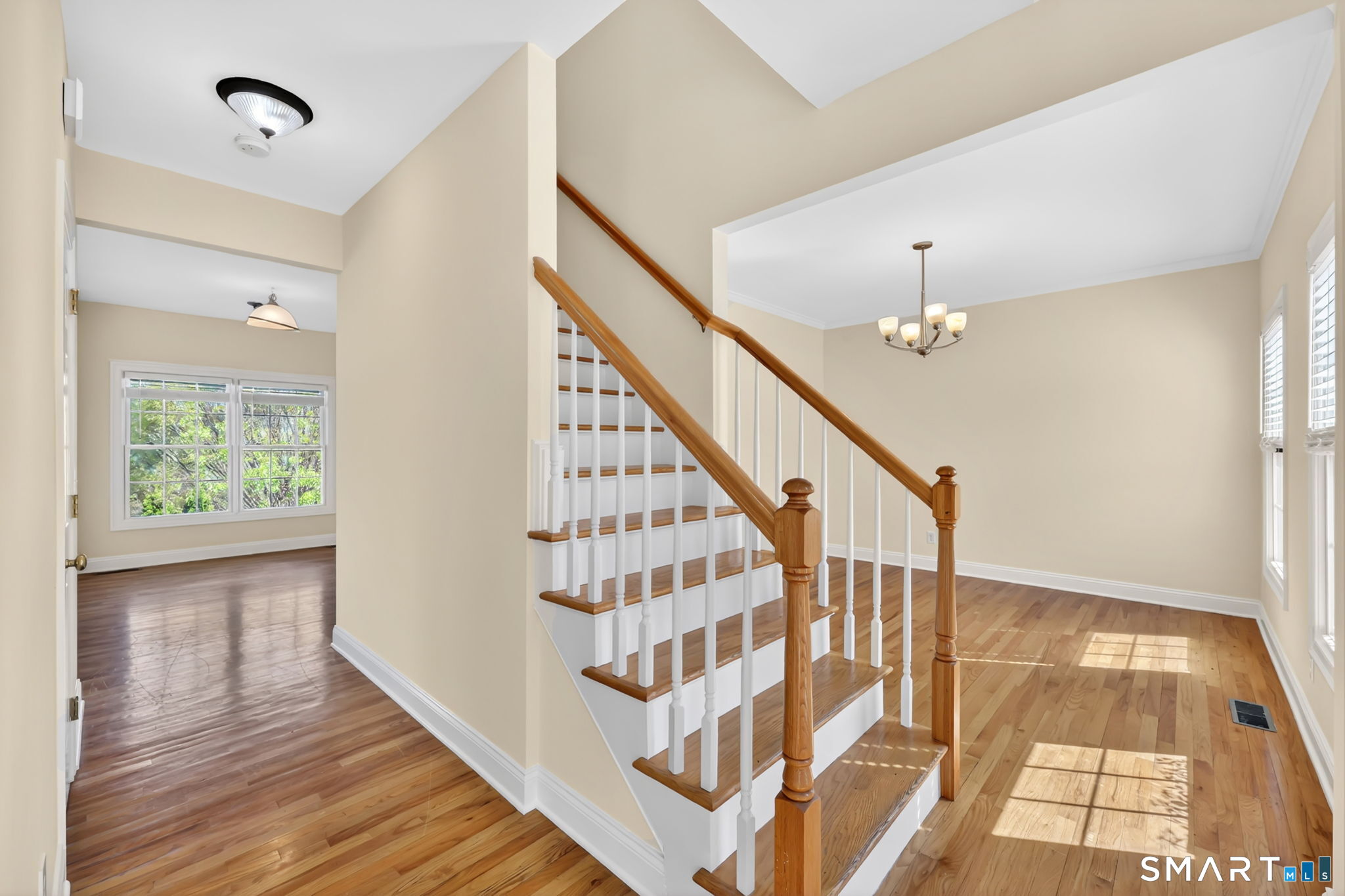 3 Stonecroft Way, Unit 3 Monroe, CT 06468 - Photo 4 of 38