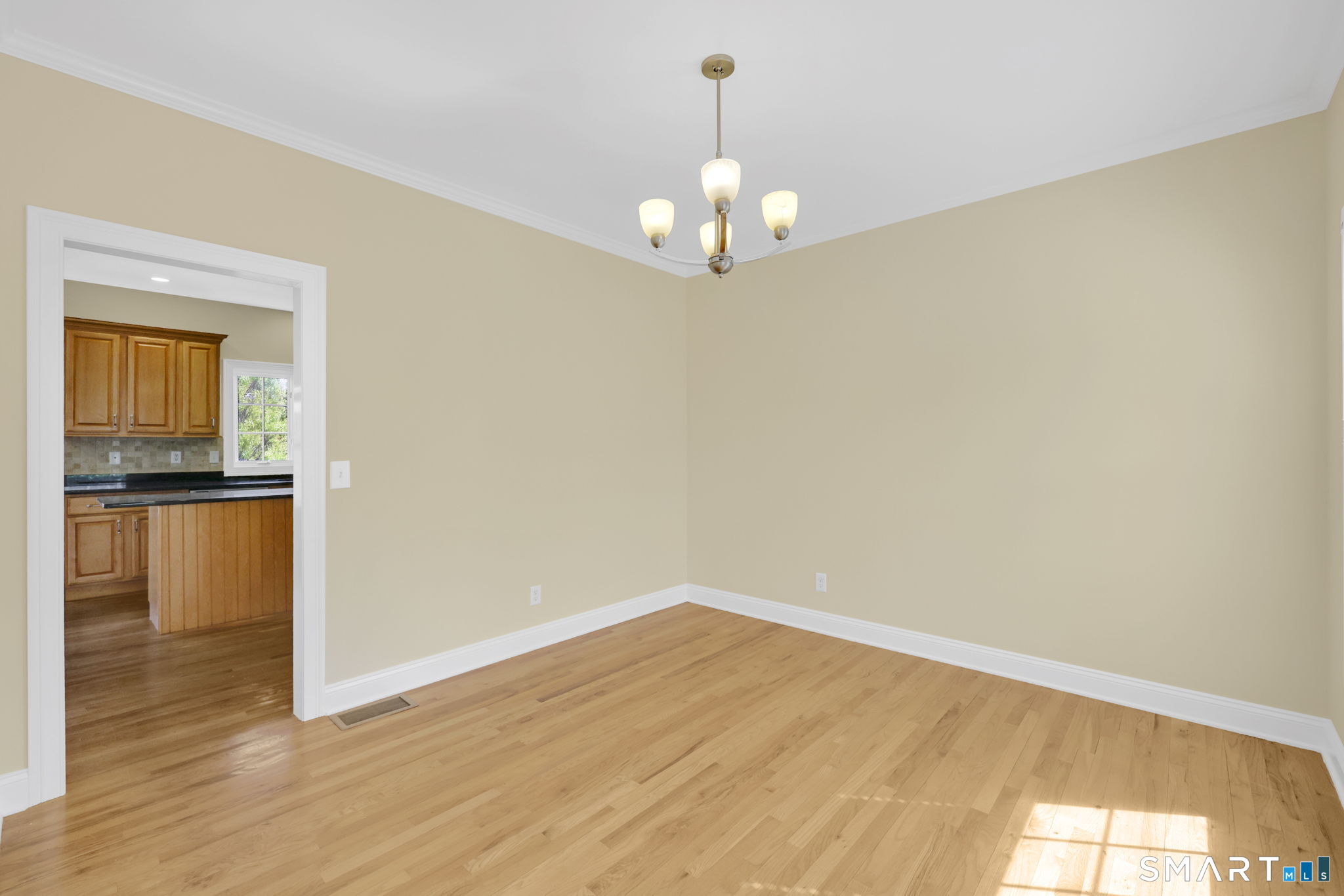 3 Stonecroft Way, Unit 3 Monroe, CT 06468 - Photo 6 of 38