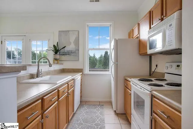 $1,950 | 12 Harvley Street, Greenville, SC 29609