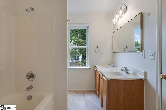 $1,950 | 12 Harvley Street, Greenville, SC 29609