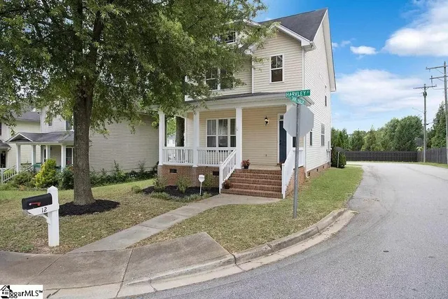 $1,950 | 12 Harvley Street, Greenville, SC 29609