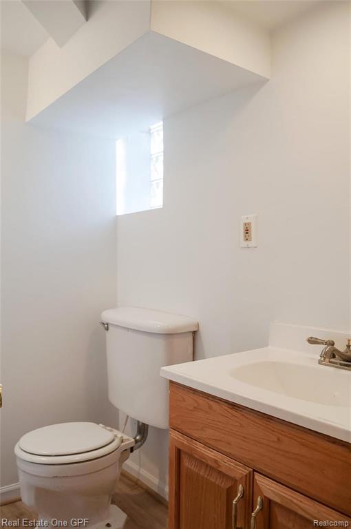 738 Neff Road Grosse Pointe, MI 48230 - Photo 19 of 25